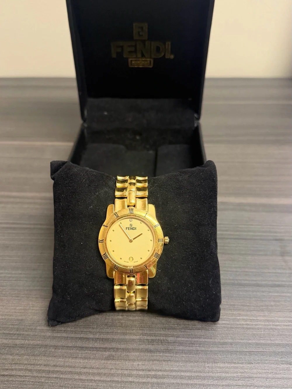 Fendi Gold Men's Dress Watch with Gold Dial